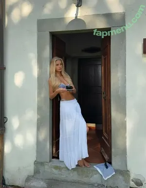 hollyjai / hollyjay_nz nude photo #0038