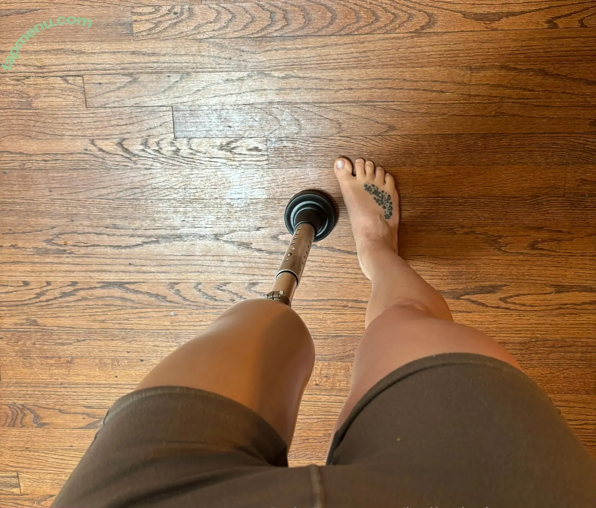 hollyshaleramputee nude photo #0018 (hollyshaleramputee)