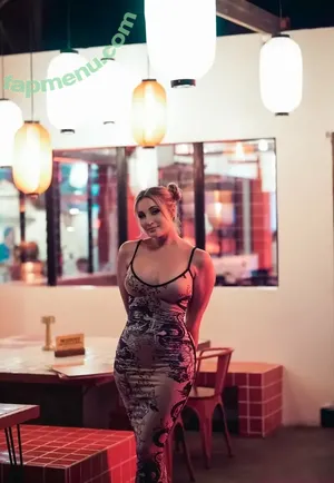 Hollytwolf nude photo #0067