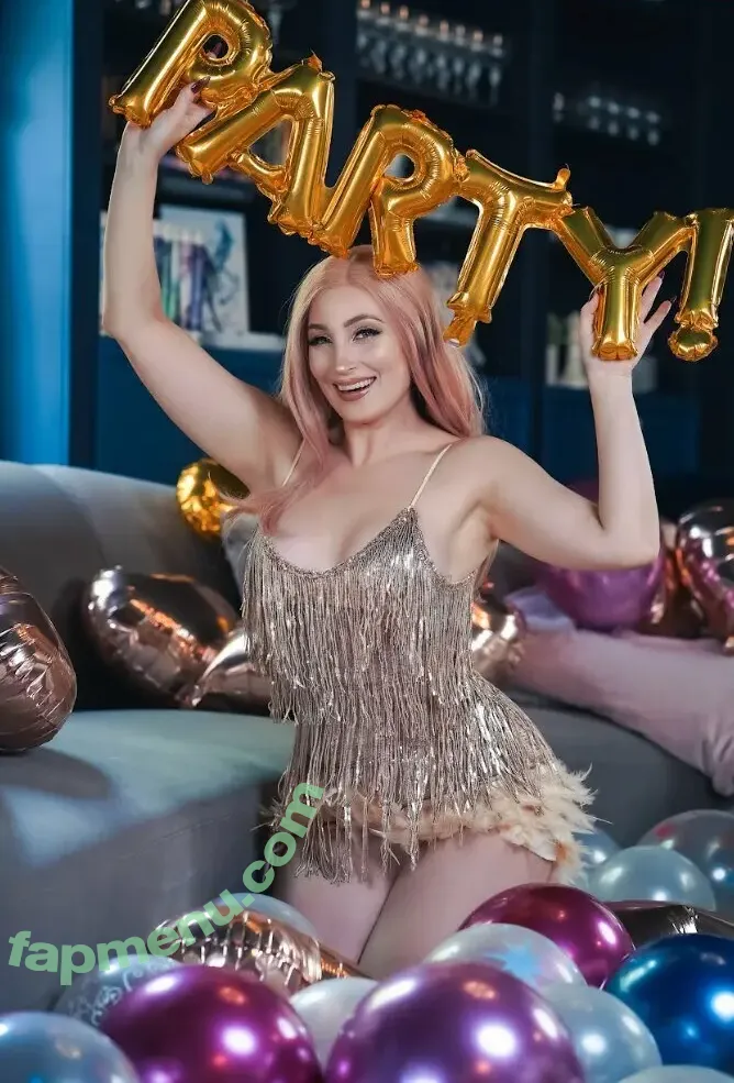 Hollytwolf nude photo #0088 (Hollytwolf)