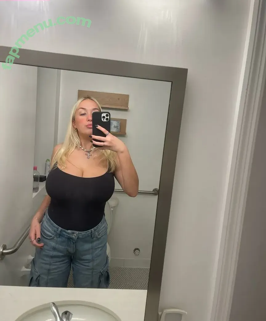 Hollyyoupa nude photo #0028 (Hollyyoupa)