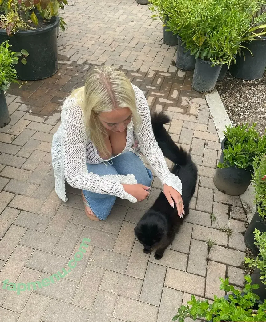 Hollyyoupa nude photo #0030 (Hollyyoupa)