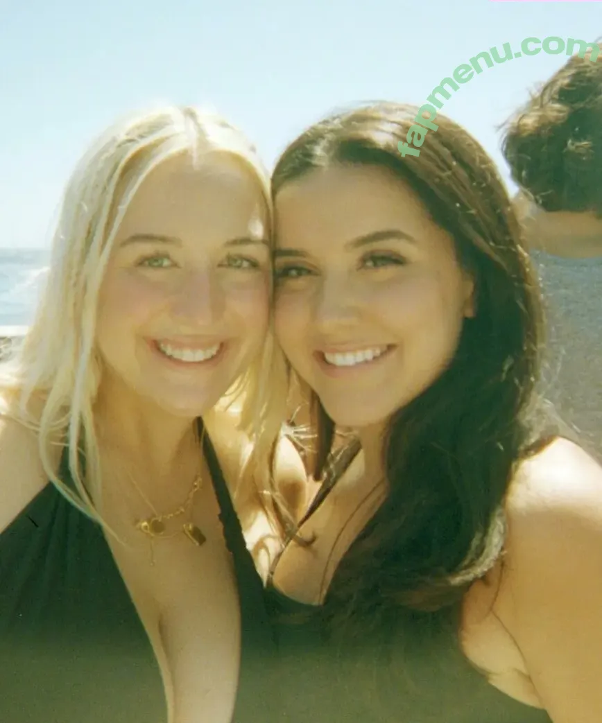 Hollyyoupa nude photo #0032 (Hollyyoupa)