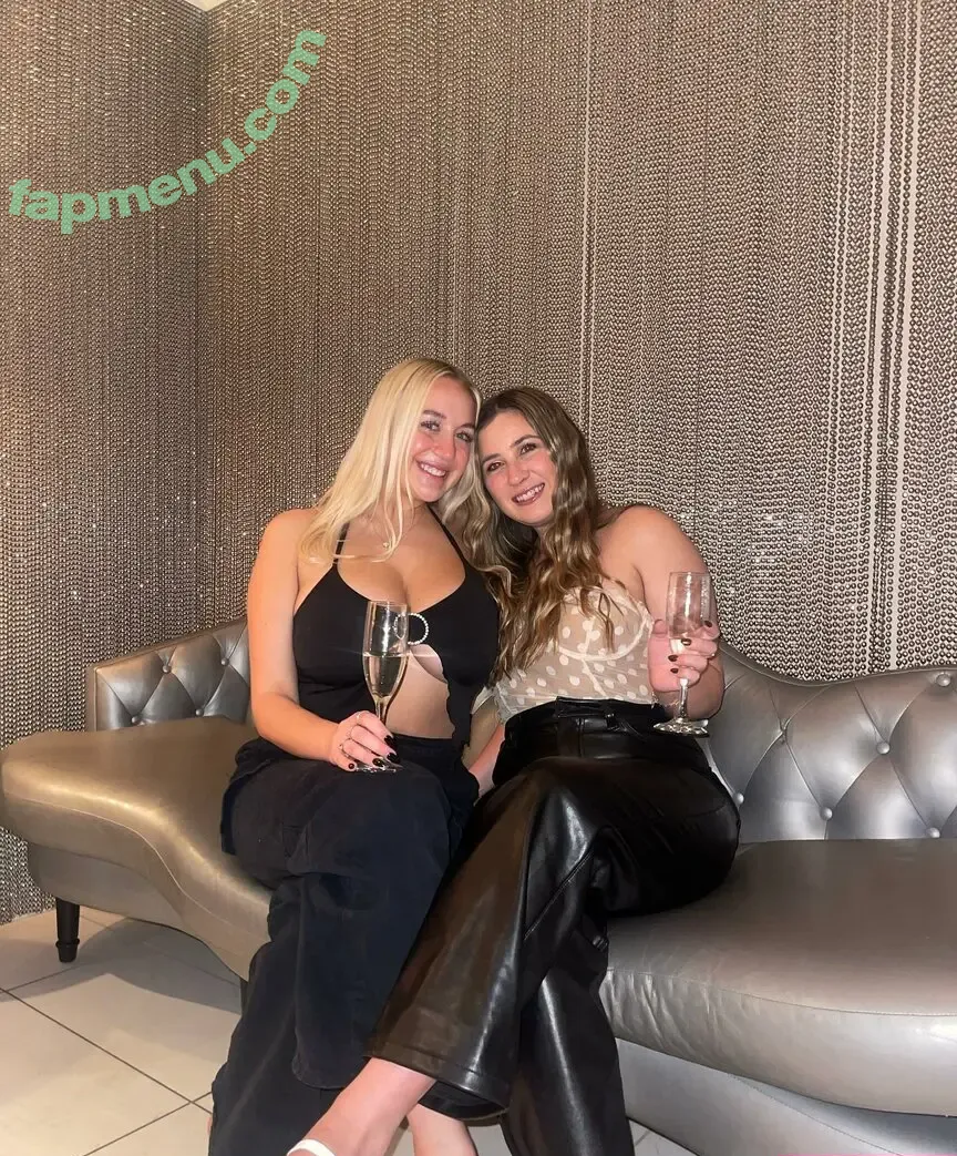 Hollyyoupa nude photo #0042 (Hollyyoupa)