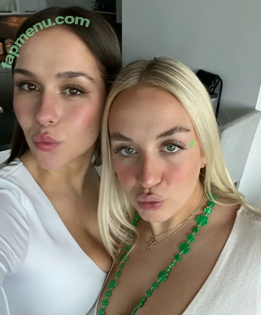 Hollyyoupa nude photo #0049 (Hollyyoupa)