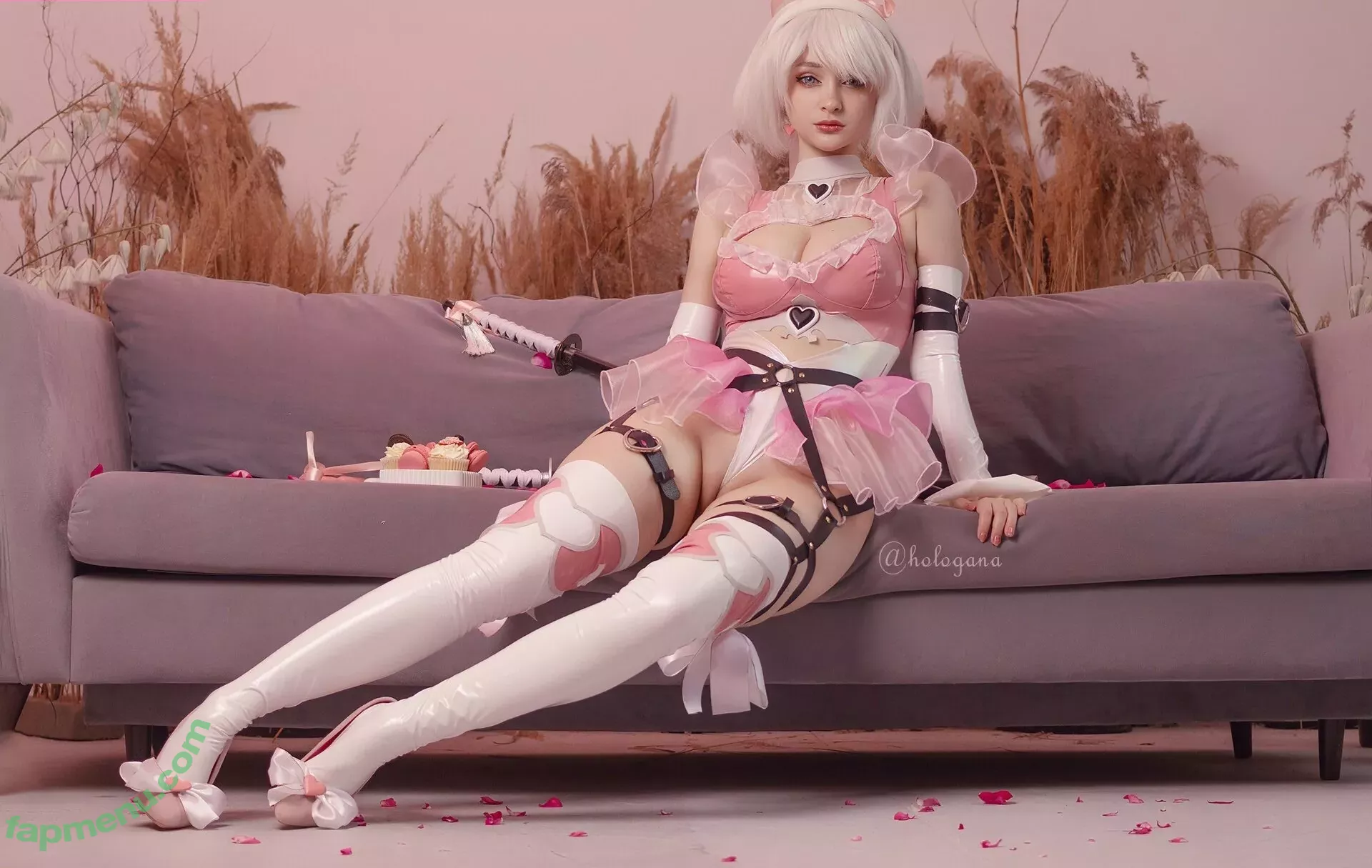 Hologana nude photo #0378 (Hologana)