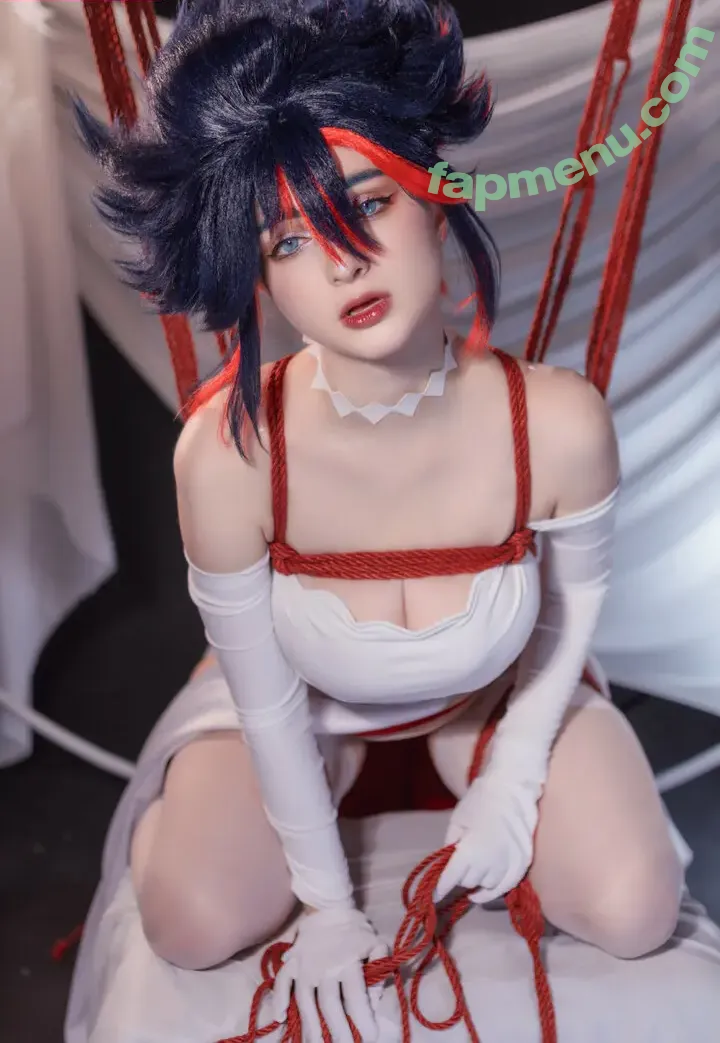 Hologana nude photo #1307 (Hologana)