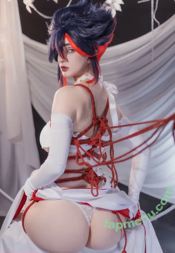 Hologana nude photo #1327 (Hologana)