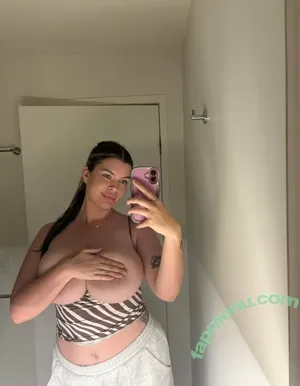 holybribri / holybribrii nude photo #0046