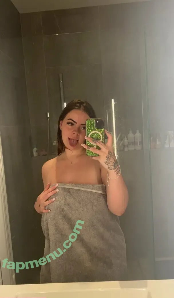 holybribri nude photo #0006 (holybribrii)