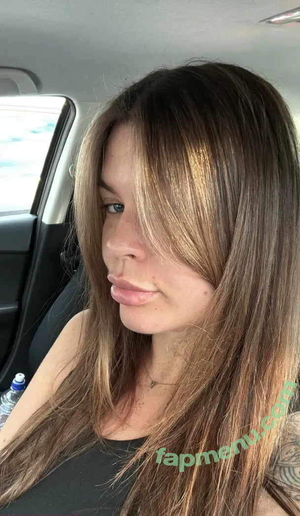 holybribri nude photo #0036 (holybribrii)