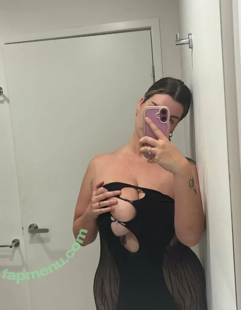 holybribri nude photo #0057 (holybribrii)