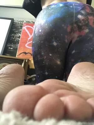 holykoley / luvurteeth nude photo #0003