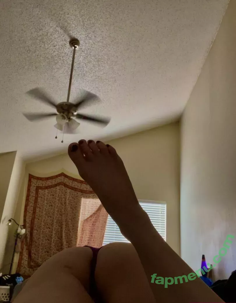 holykoley nude photo #0034 (luvurteeth)