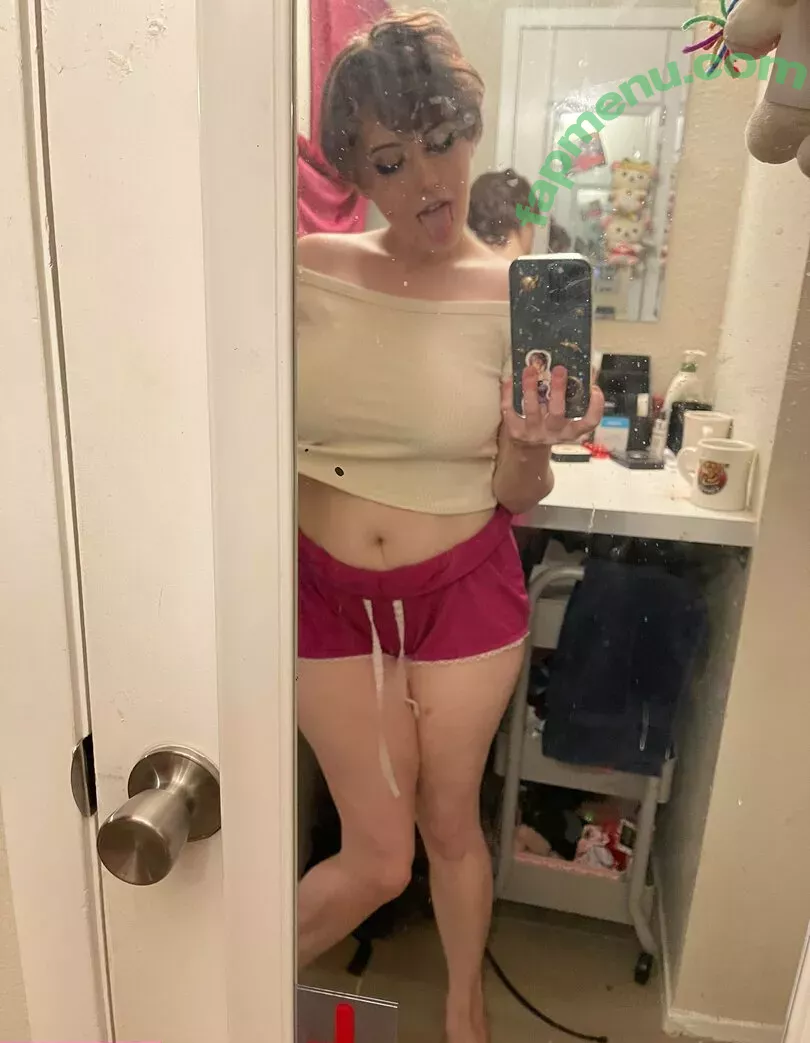 holykoley nude photo #0100 (luvurteeth)