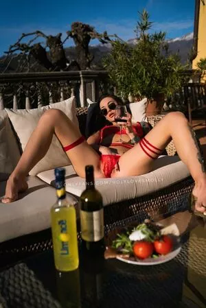 holylovesmolly / xmollyelise nude photo #0097