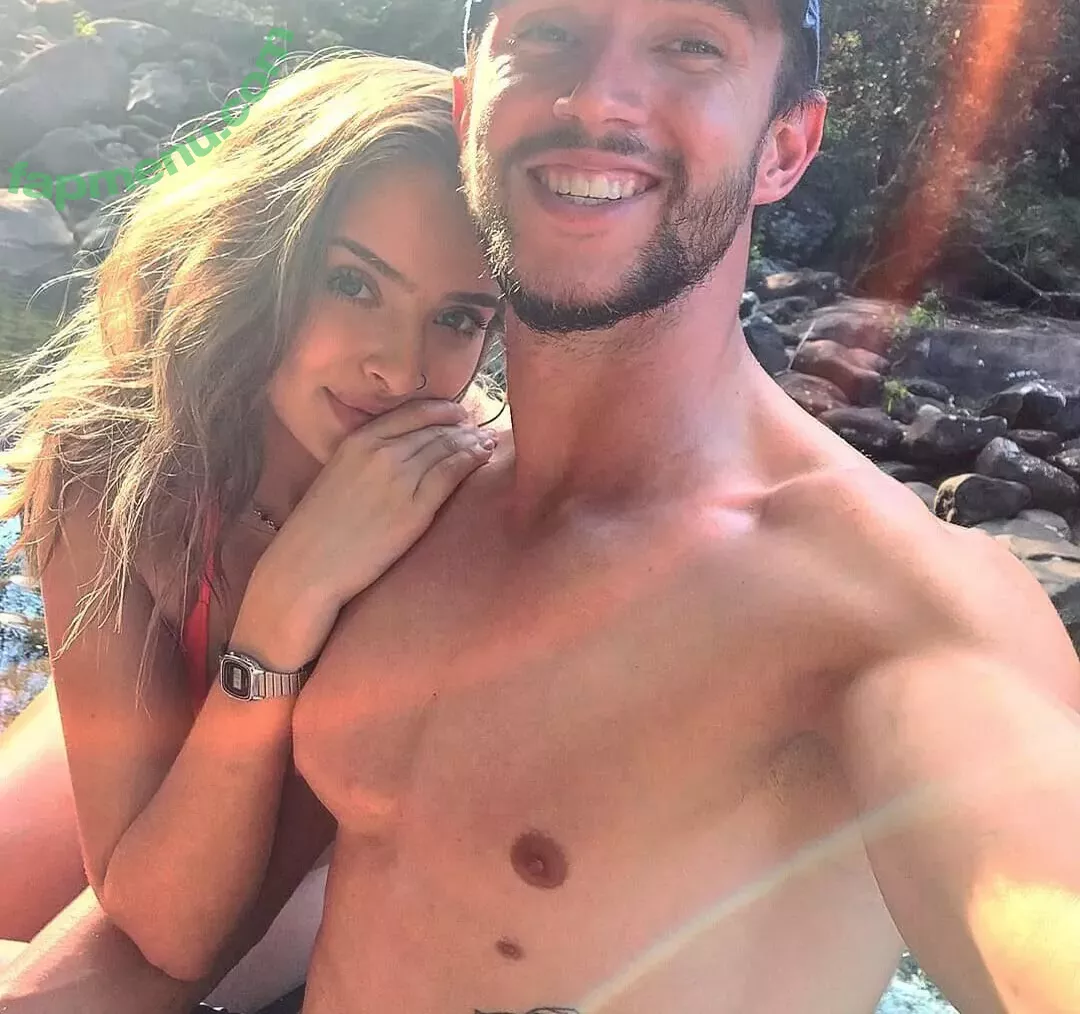 homeofsex_ nude photo #0009 (HomeOfSex__ / sallyfromhome / sallyofcb)