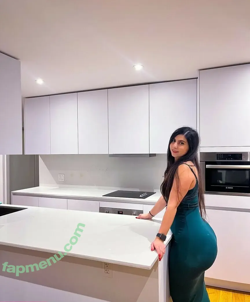 Homesbyleaz nude photo #0020 (Homesbyleaz)