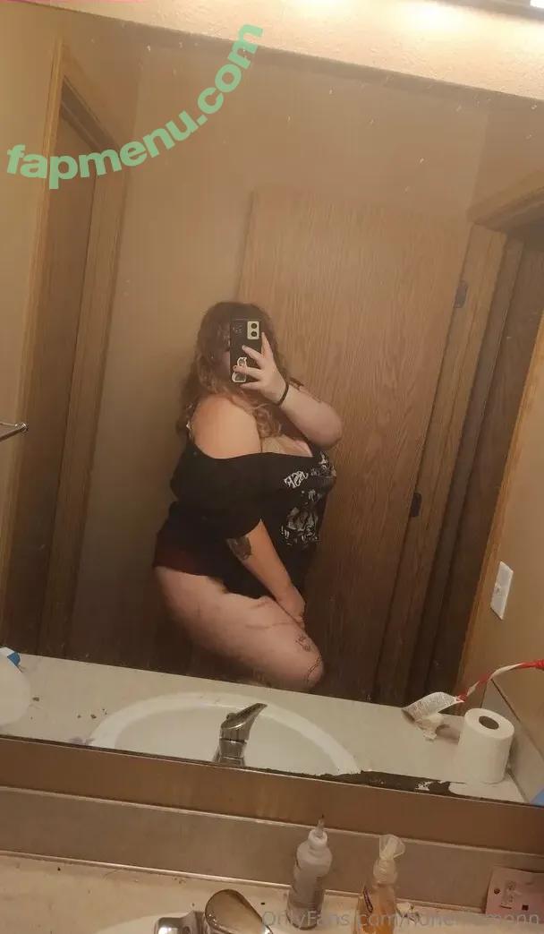 honeiilemonn nude photo #0023 (honeiilemonn)