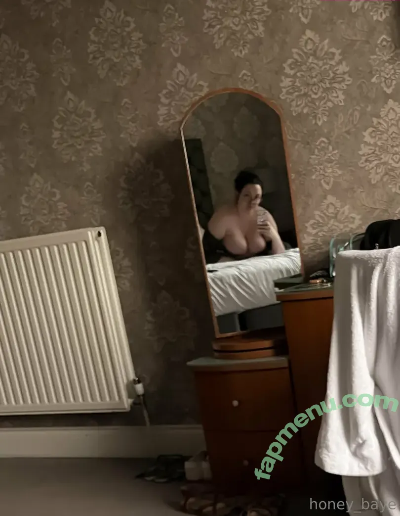 honey_baye nude photo #0081 (honey_baye)