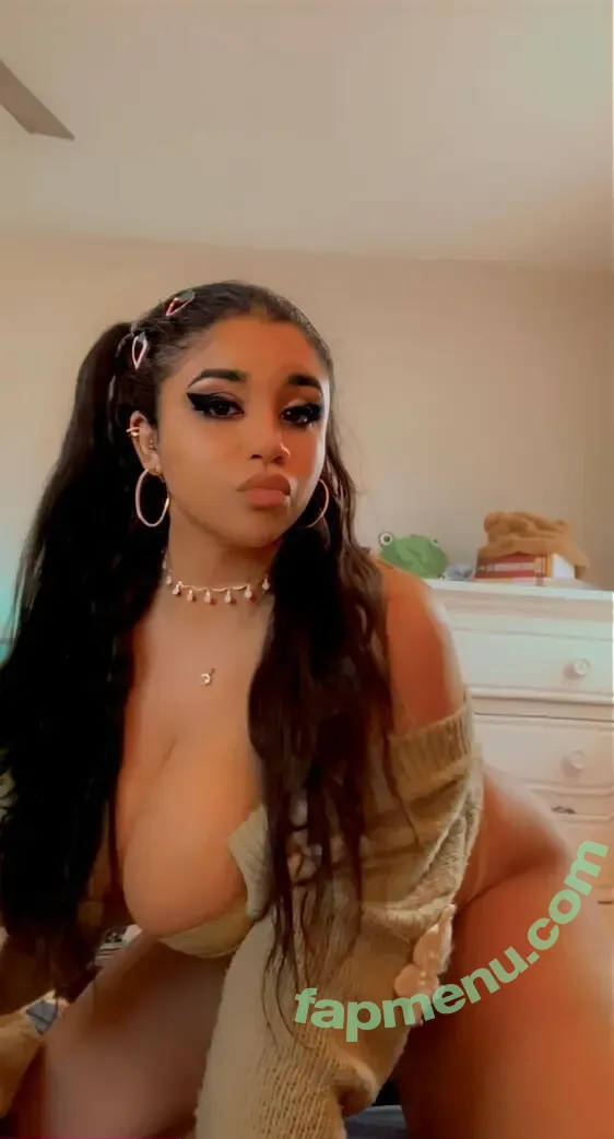 Honeycunt nude photo #0001 (honeycuttwong)