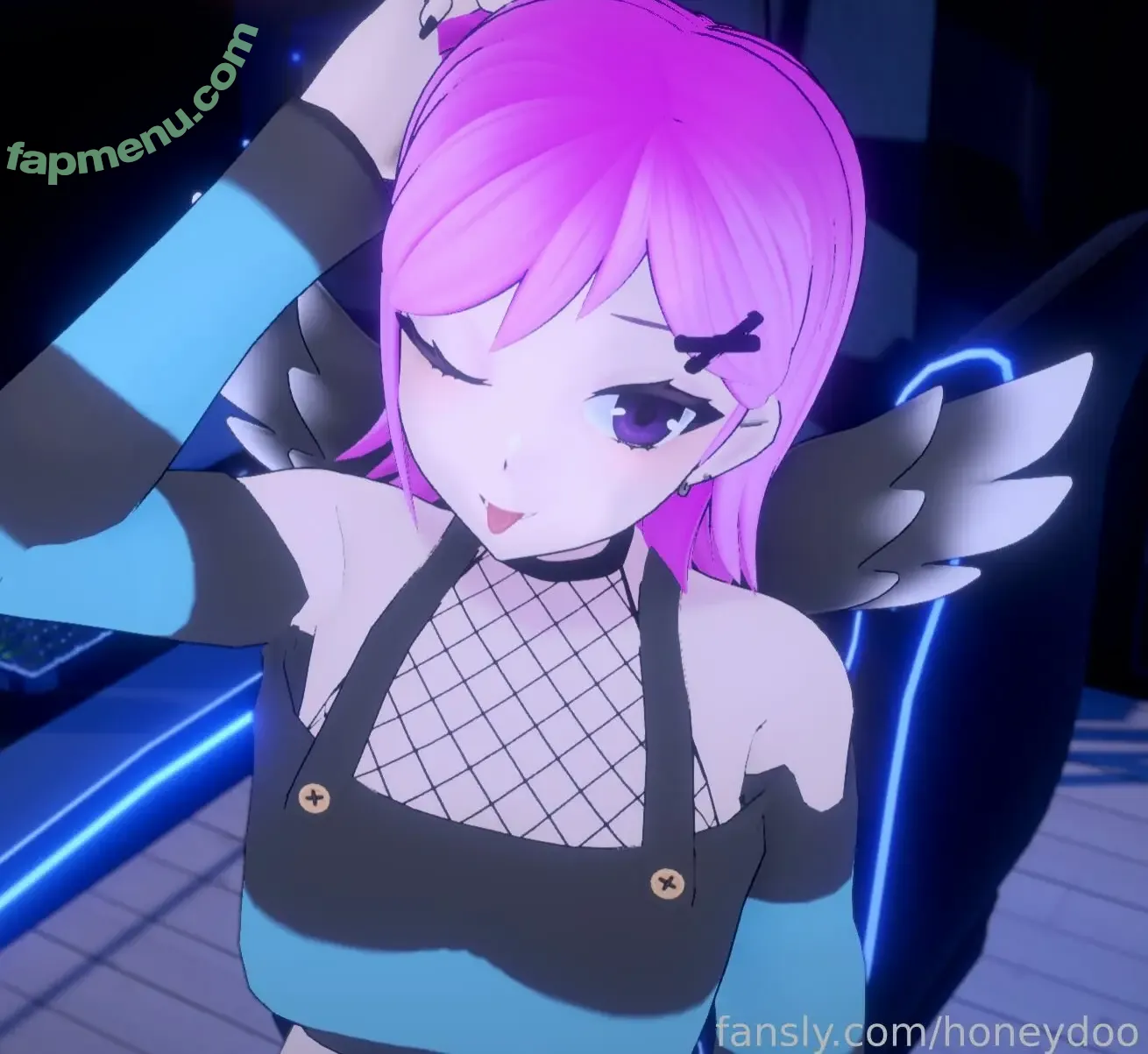 Honeydoo nude photo #0021 (Honeylood / honey_lood / honeydooboutique)