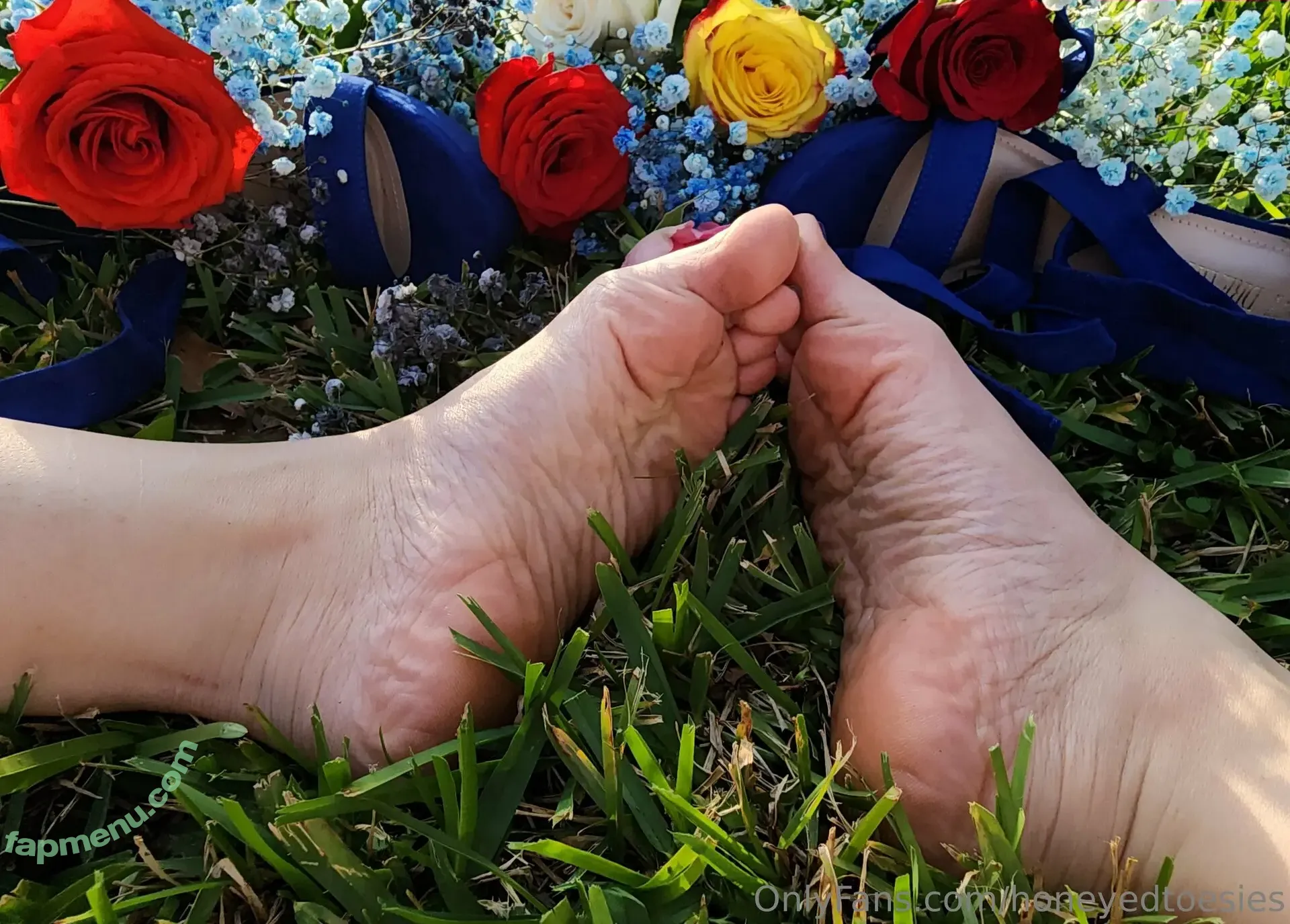 honeyedtoesies nude photo #0040 (honeyedtoesies)