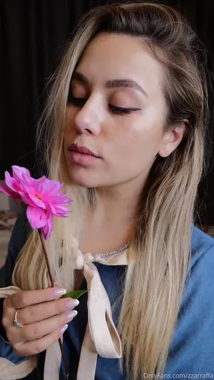 HoneyGirl / zzarraffa nude photo #0038