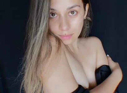 HoneyGirl / zzarraffa nude photo #0059