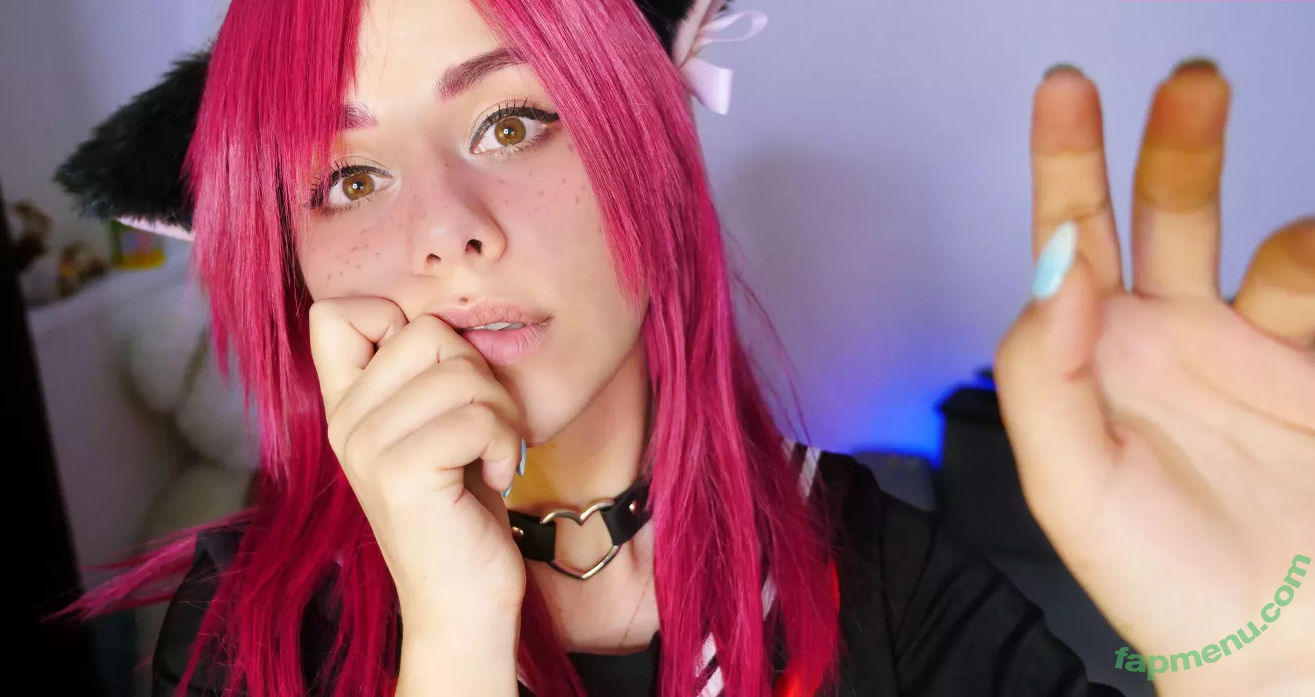 HoneyGirl nude photo #0061 (zzarraffa)