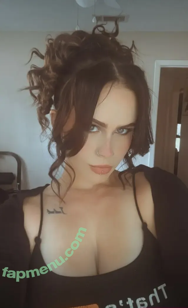 Honeyharlowe nude photo #0001 (honey.harlowe / the.lilah.lunar)