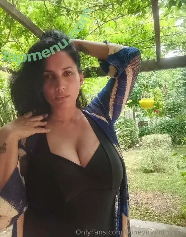 honeymommyxxx nude photo #0050 (honeymommyxxx)