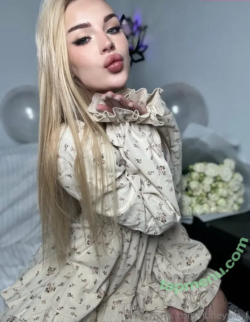 honeypie_f nude photo #0001 (honeydip___)