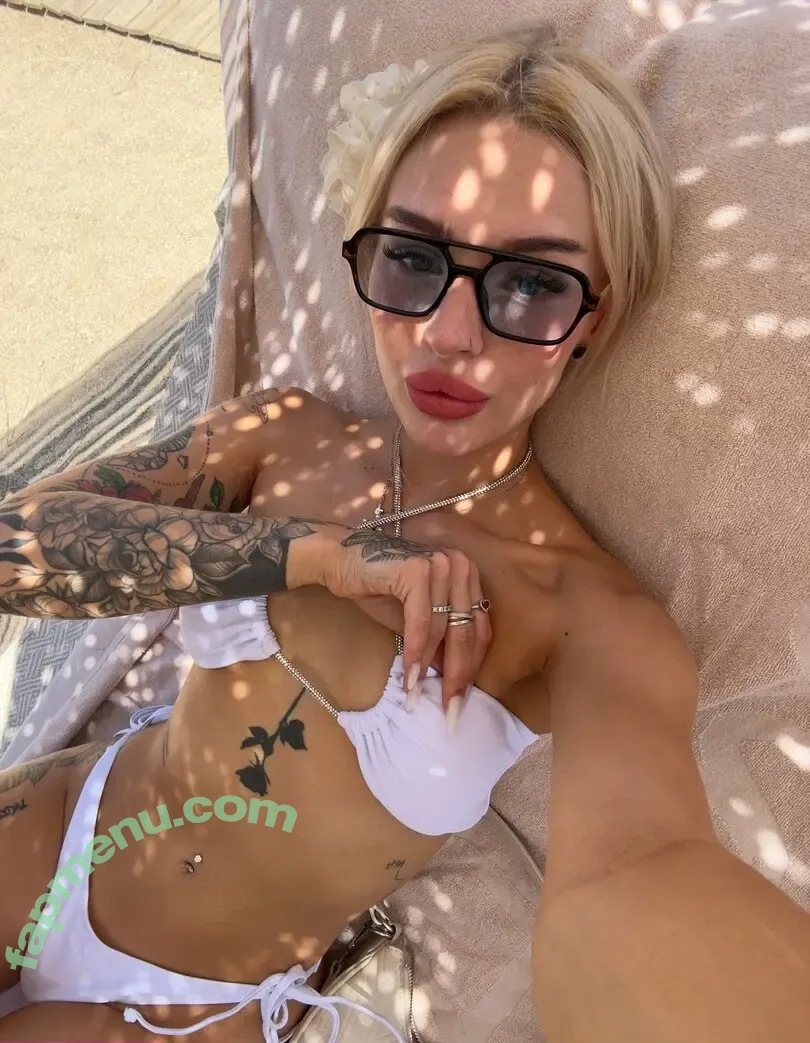 honeypie_f nude photo #0006 (honeydip___)