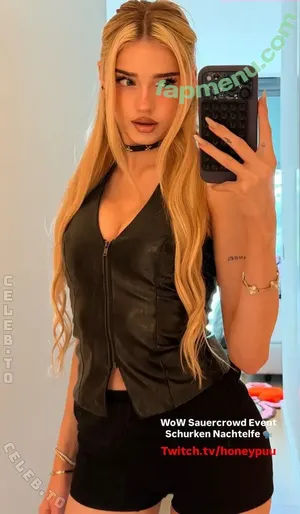 Honeypuu / HoneyPuu_ nude photo #0069