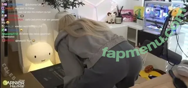 Honeypuu nude photo #0056 (HoneyPuu_)