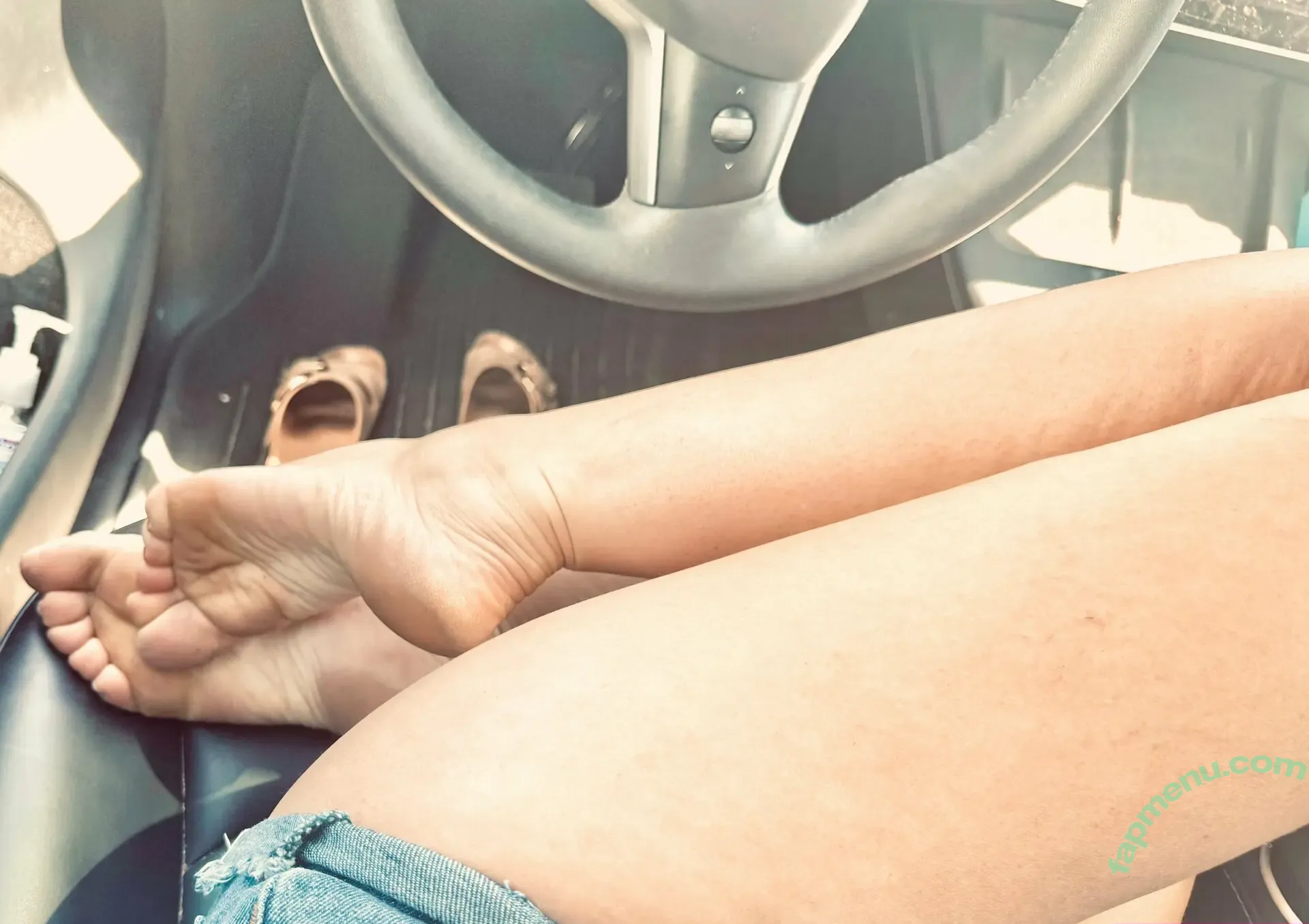 honeysperfectfeet nude photo #0017 (honeycrest_feet)