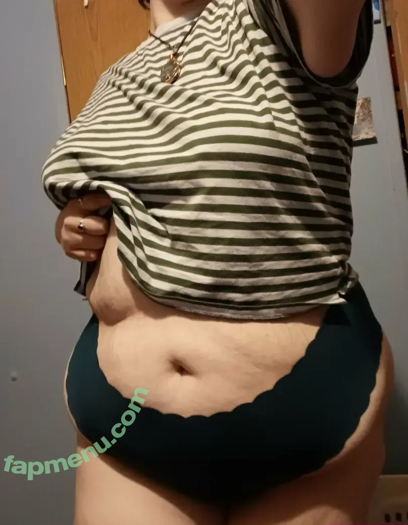 honeysteaa nude photo #0021 (honeysteaa)