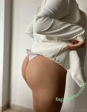  nude photo #0025