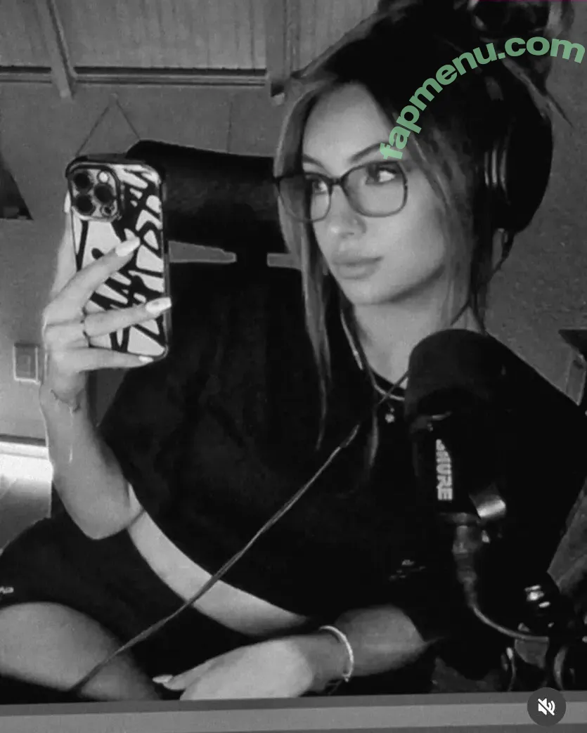 Honeyxxo nude photo #0091 (HONEYXXO_ / honeyxxo__)