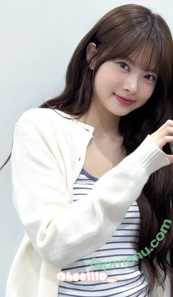 Hong Eunchae 홍은채 nude photo #0065 (LESSERAFIM / hhh.e_c.v)