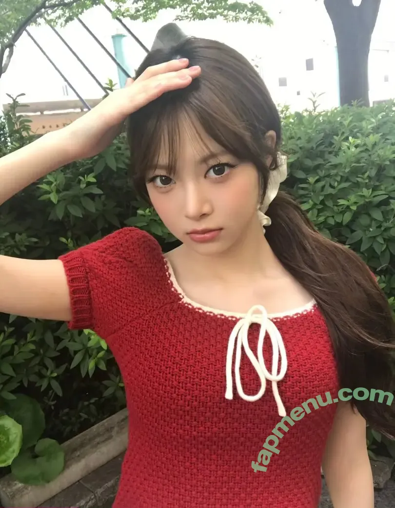 Hong Eunchae 홍은채 nude photo #0100 (LESSERAFIM / hhh.e_c.v)