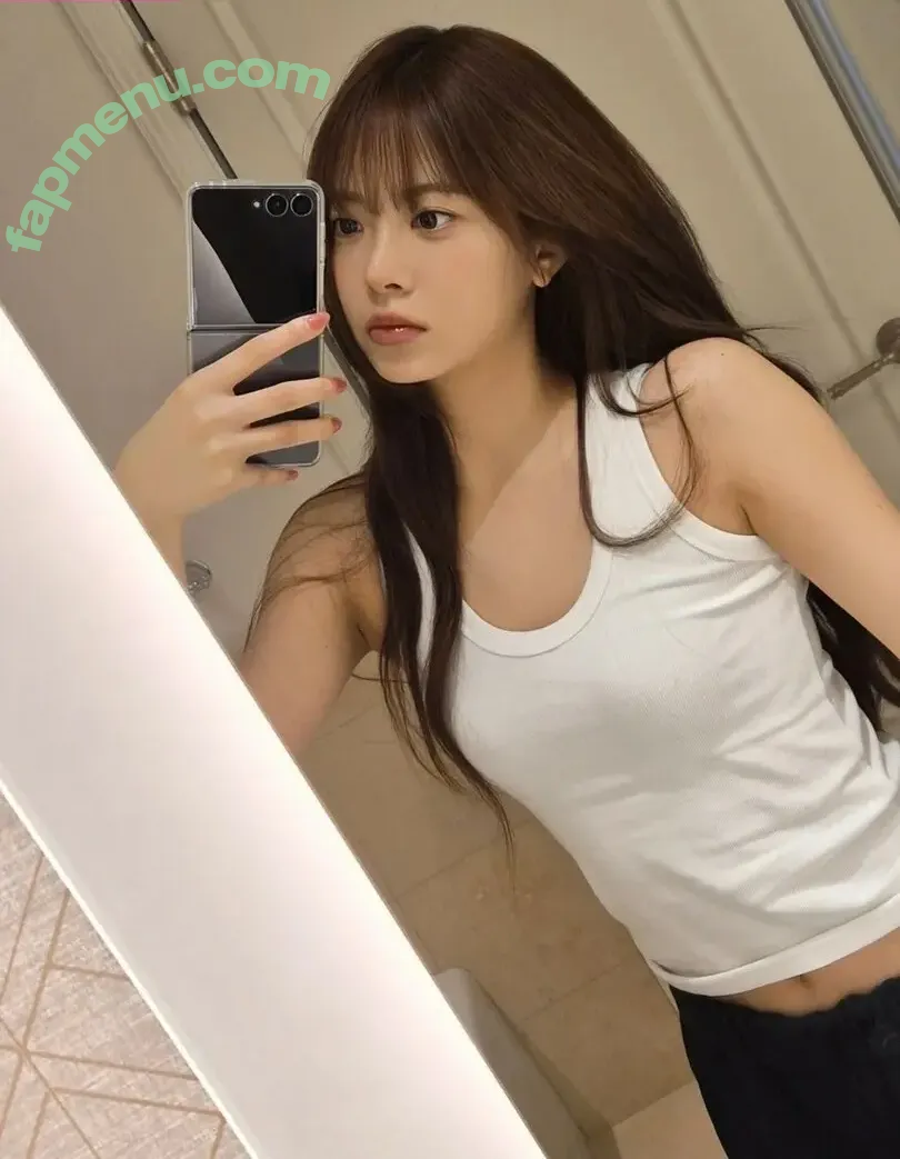Hong Eunchae 홍은채 nude photo #0138 (LESSERAFIM / hhh.e_c.v)