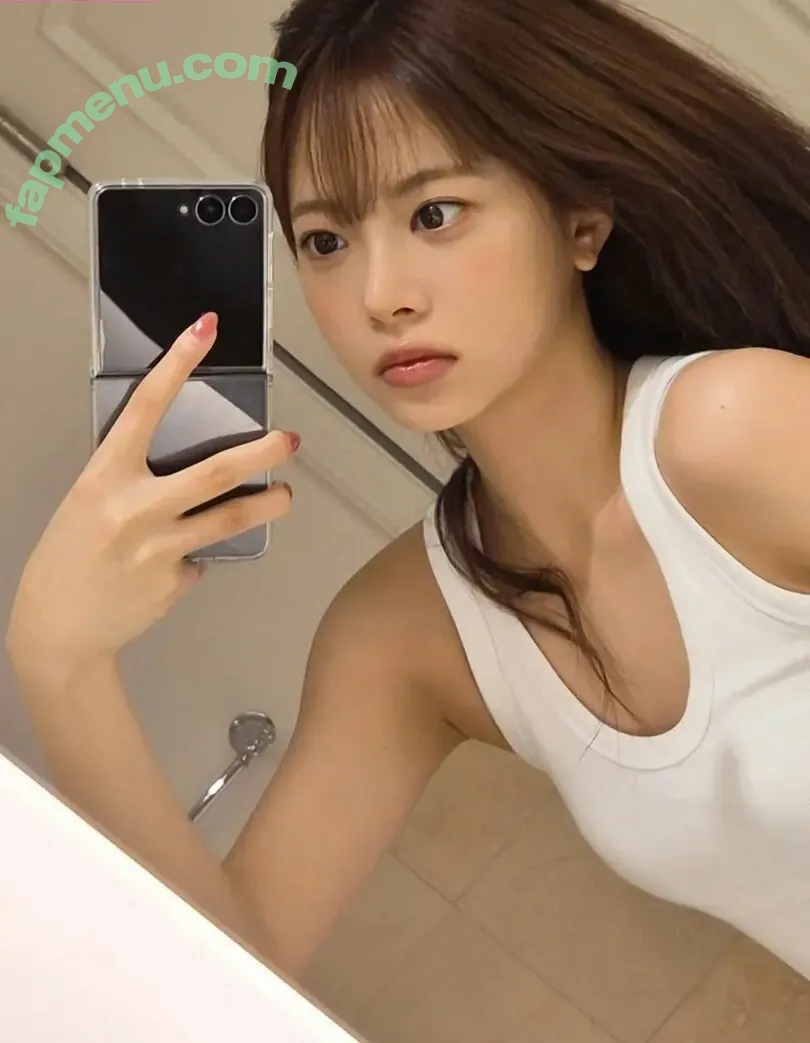 Hong Eunchae 홍은채 nude photo #0147 (LESSERAFIM / hhh.e_c.v)