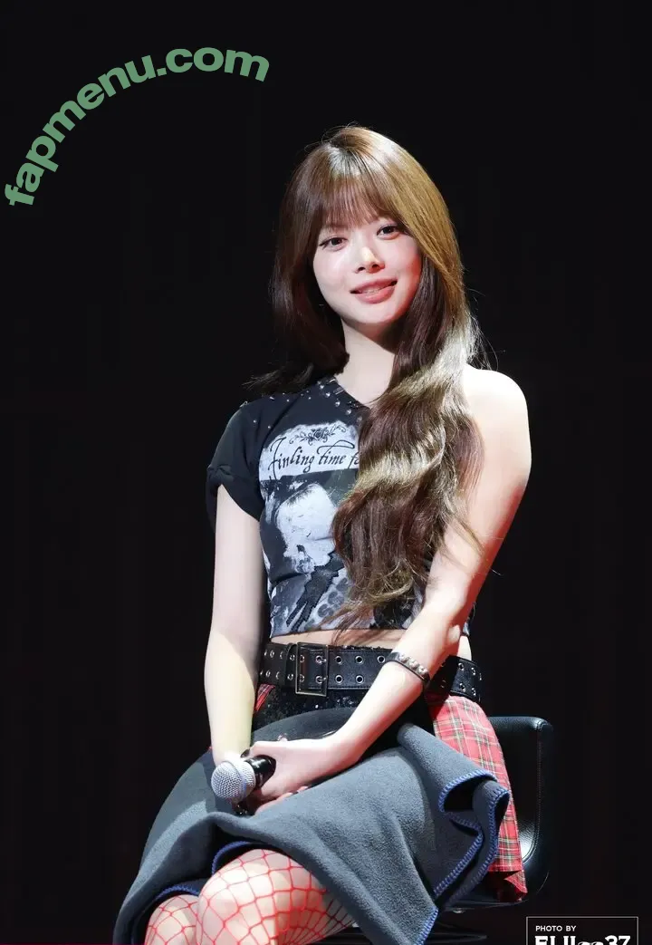 Hong Eunchae 홍은채 nude photo #0169 (LESSERAFIM / hhh.e_c.v)