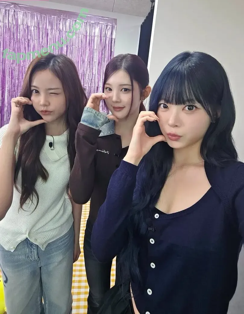 Hong Eunchae 홍은채 nude photo #0172 (LESSERAFIM / hhh.e_c.v)