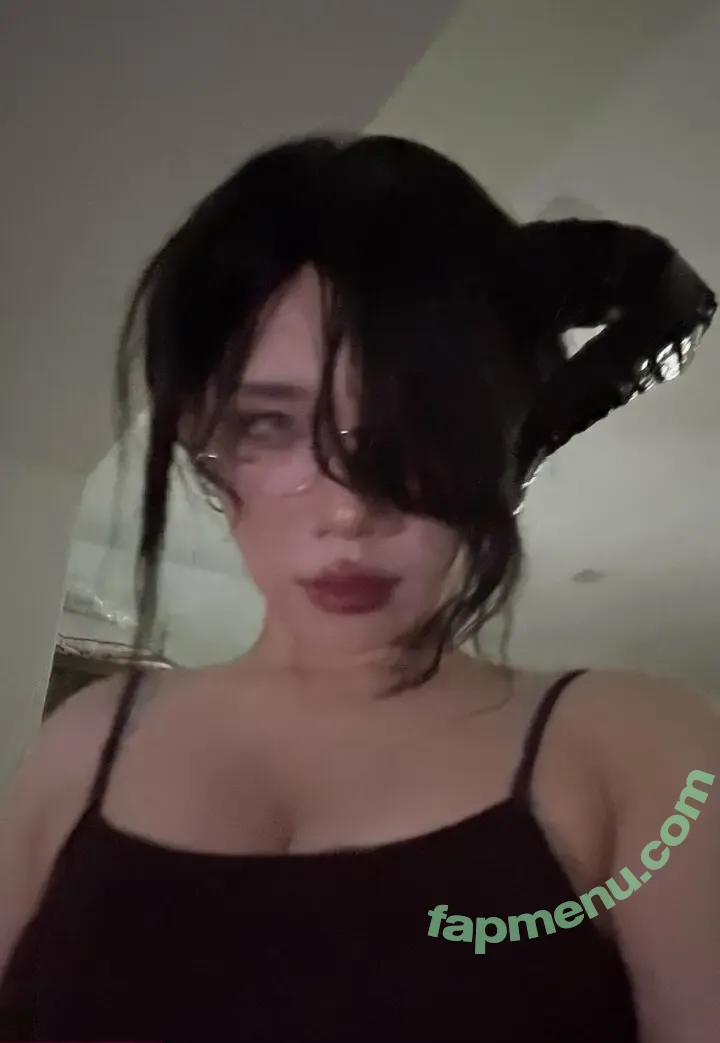 Hongbin nude photo #0070 (hongbin04071 / kurenai960407)