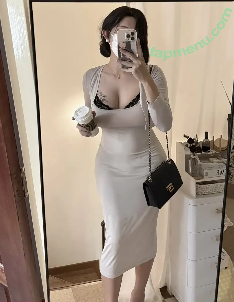 Hongbin nude photo #0079 (hongbin04071 / kurenai960407)