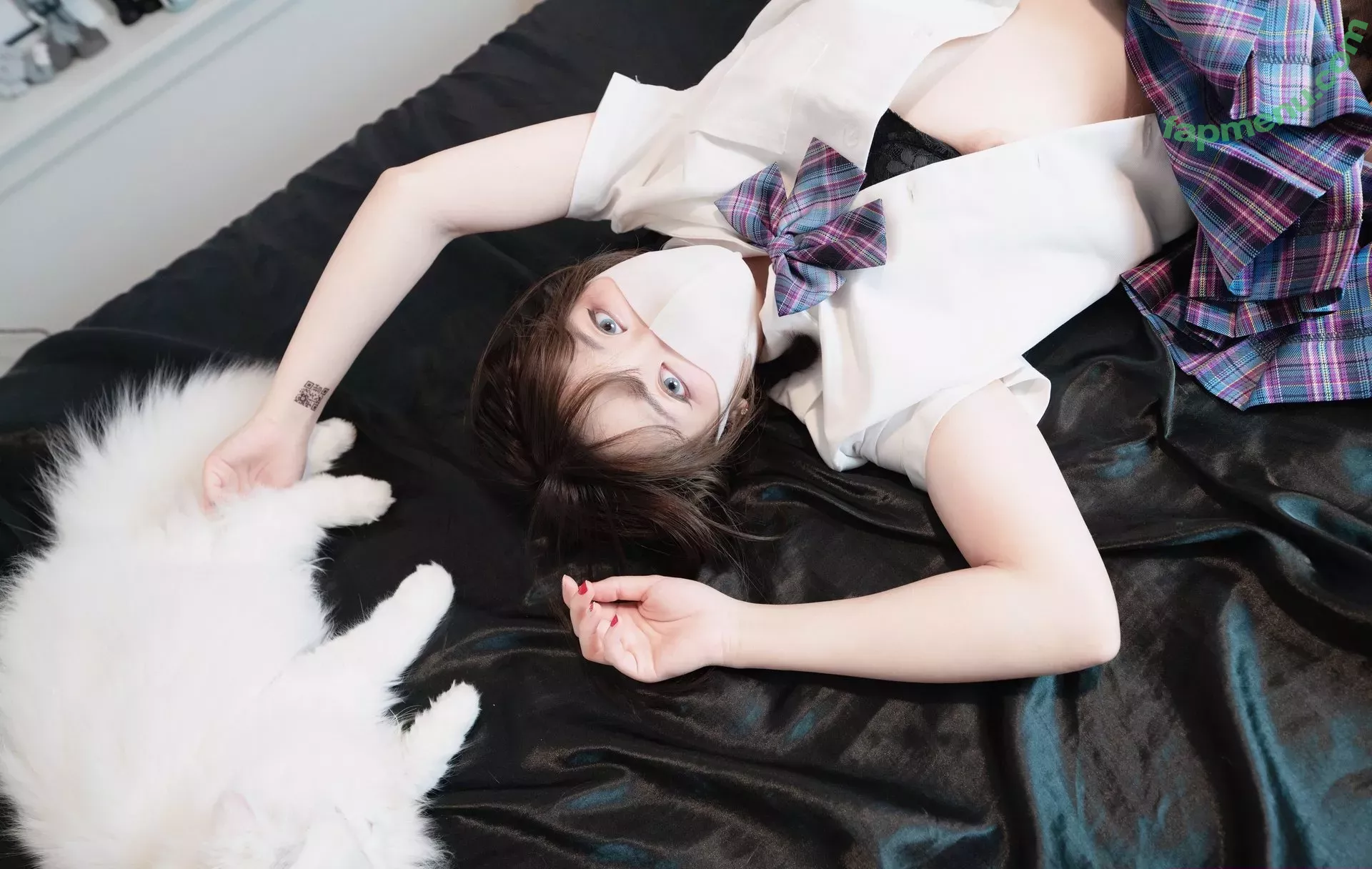 Hongkongdoll nude photo #0040 (hongkong_doll)