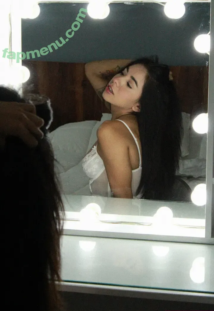 honneyb00ny nude photo #0018 (honneyb00ny)